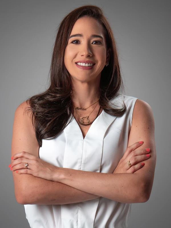 dra-nashalie-alencar-odontopediatra-em-tubarao-sc-3